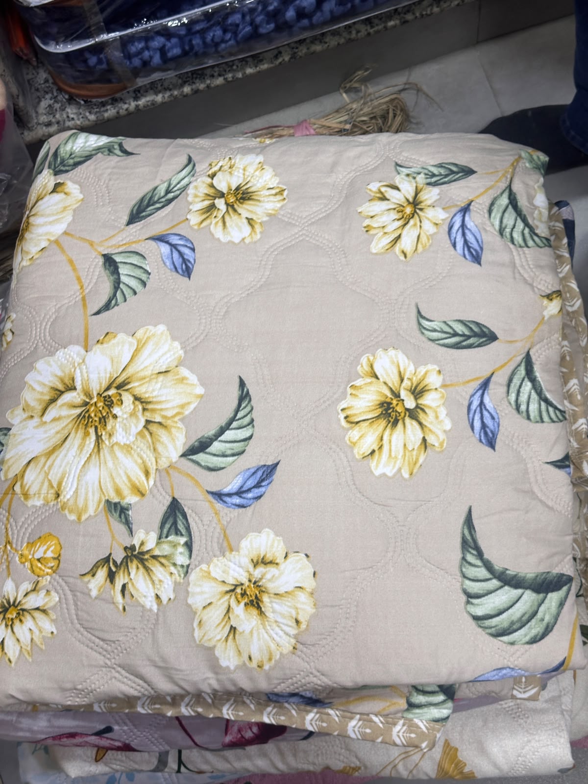 Royce Yellow Dahlia Comforter - large yellow and white dahlia flowers on warm beige background